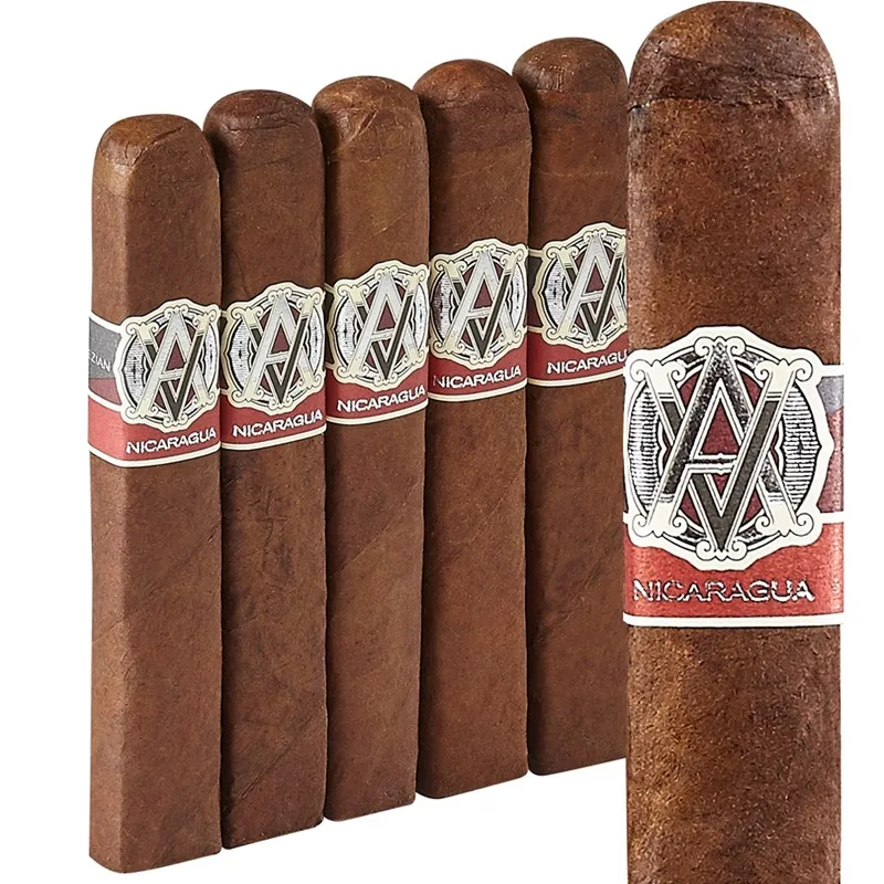 AVO Syncro Nicaragua Box-Pressed Robusto (5.0"x50) Pack of 5